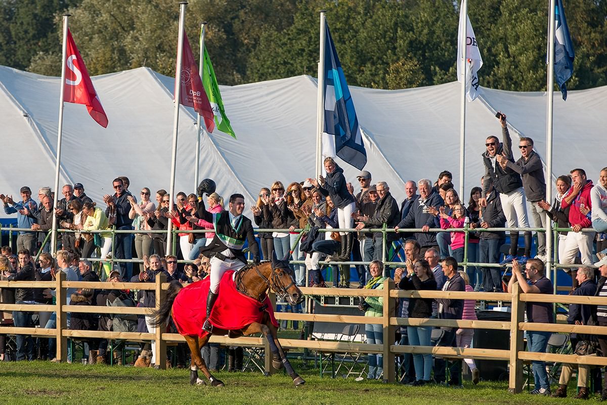 Ereronde Batida Waasmunster 2015, Jan Mertens op Paard